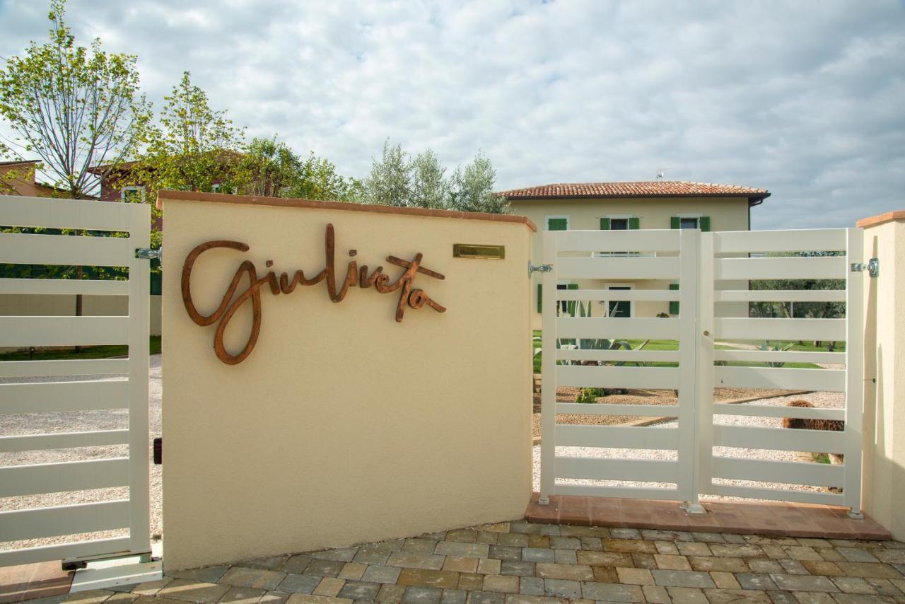 Giuliveto Bed And Breakfast Foligno Exteriör bild