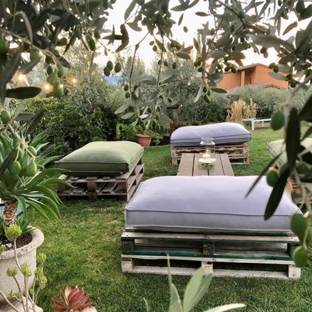 Giuliveto Bed And Breakfast Foligno Exteriör bild