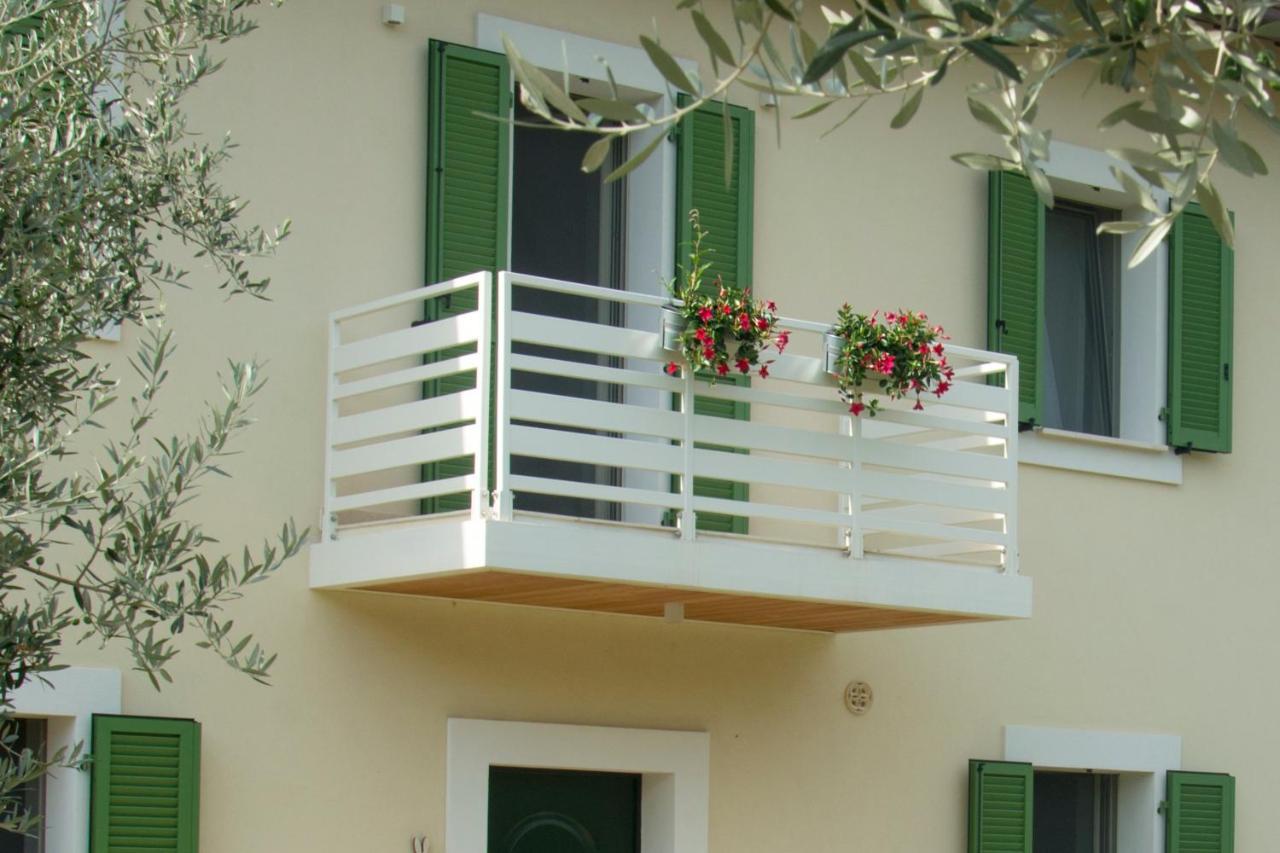 Giuliveto Bed And Breakfast Foligno Exteriör bild